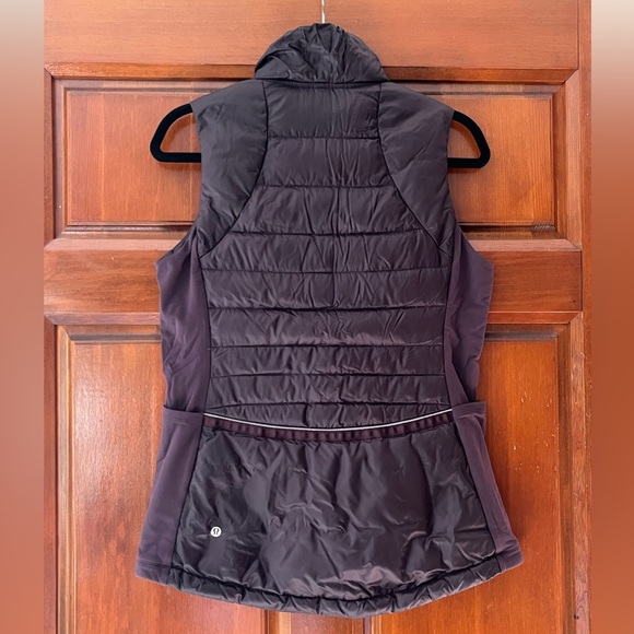 Lululemon Down For A Run Vest - Picture 4 of 12